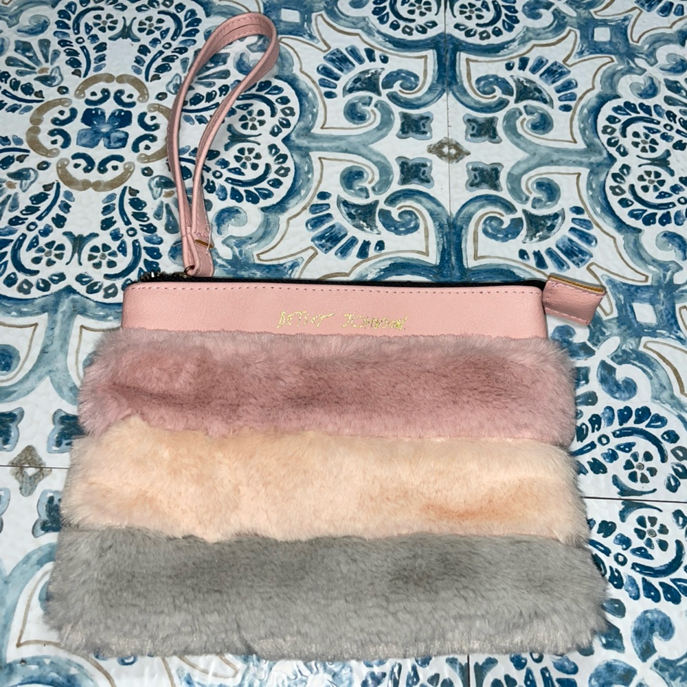 Betsey Johnson Pink Gray Fluffy Soft Sunglass Case Bag
